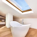 Apartment Whome | Madalena Downtown Luxury Duplex *