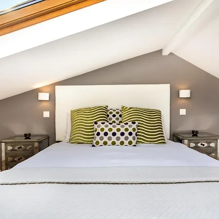 Apartmán Whome | Madalena Downtown Luxury Duplex *