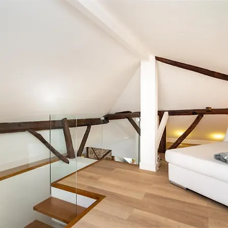 Whome | Madalena Downtown Luxury Duplex *