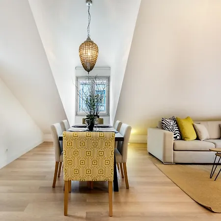 Whome | Madalena Downtown Luxury Duplex