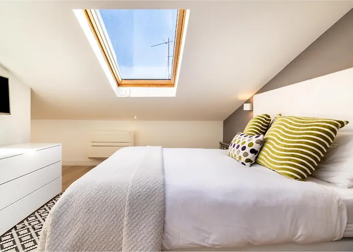 Whome | Madalena Downtown Luxury Duplex * Lisboa