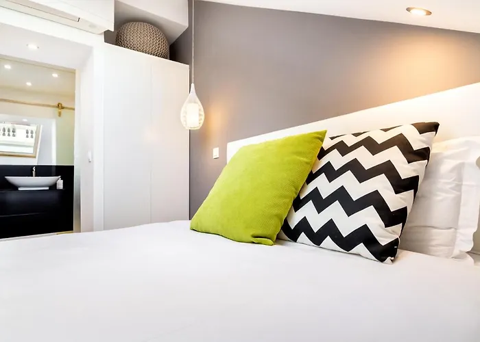 Whome | Madalena Downtown Luxury Duplex